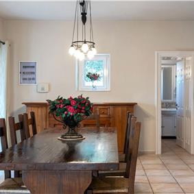 3 bedroom villa with heated pool in Kassiopi, Corfu, sleeps 6